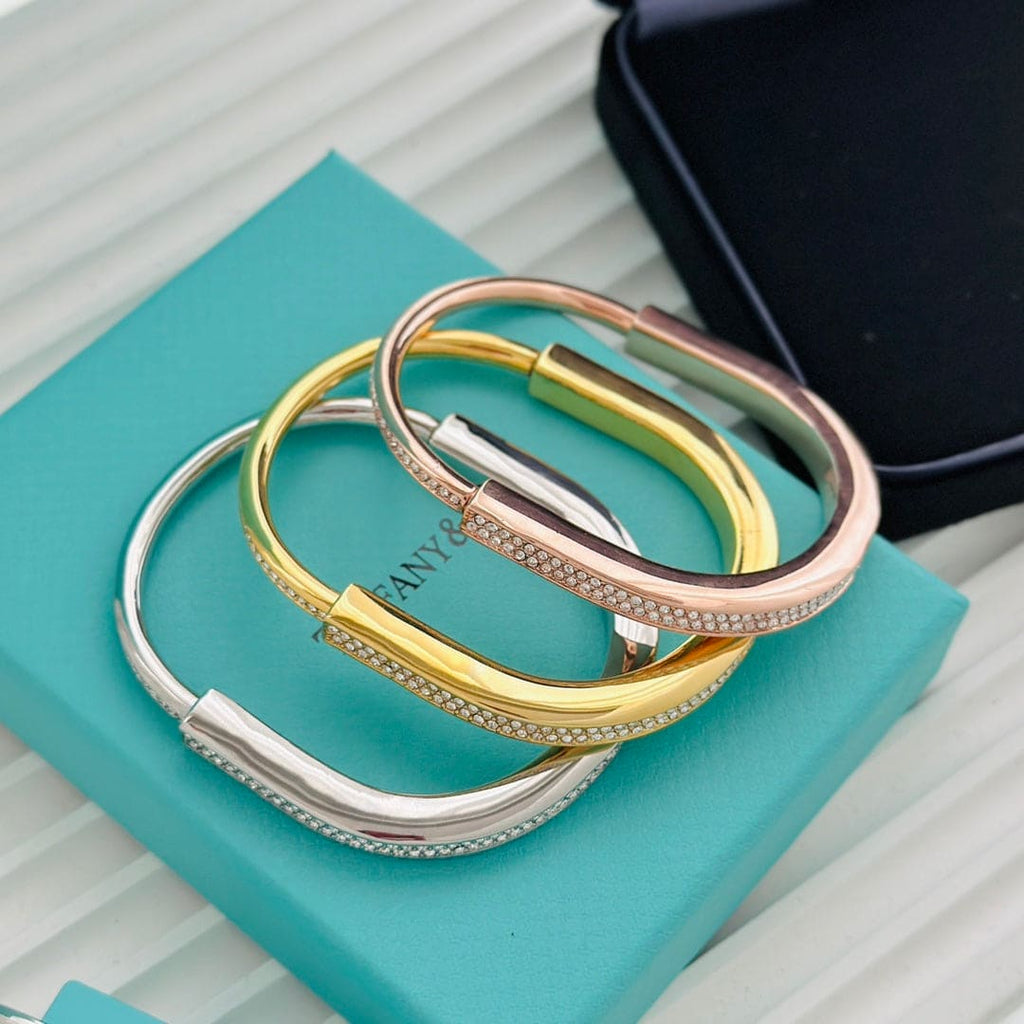 Tiffany Lock Bangle Full Pave Diamond Bracelet - 18K Gold
