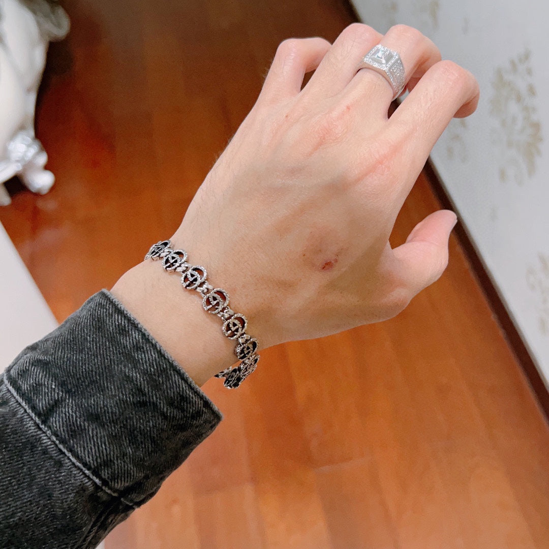 Gucci Double G Interlocking G Bracelet