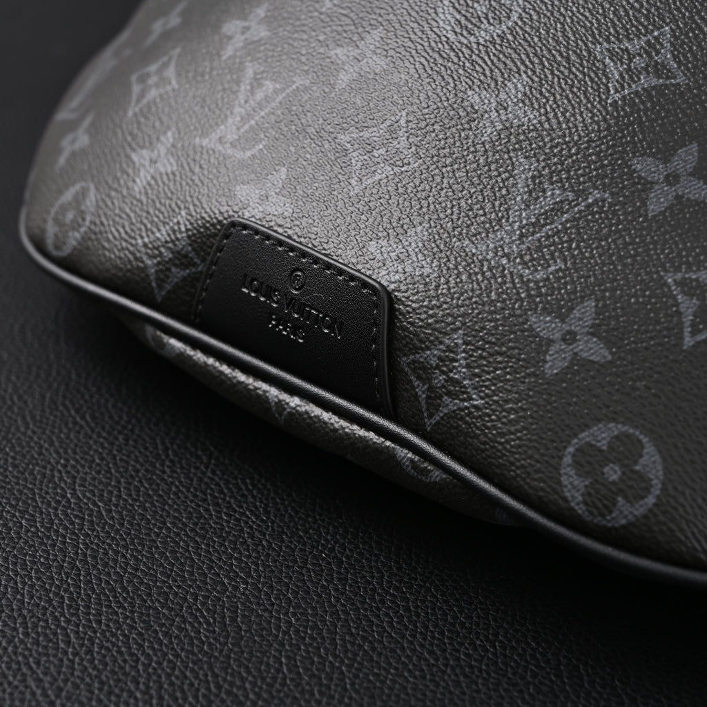 Louis Vuitton Discovery Bumbag – Monogram Eclipse