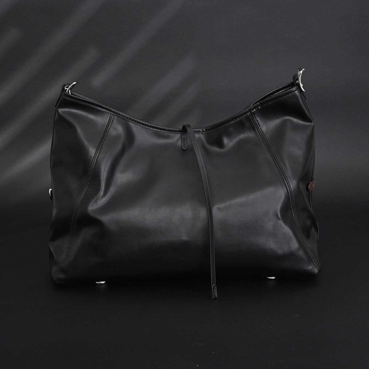 Louis Vuitton Black Mahina Leather Hobo Shoulder Bag