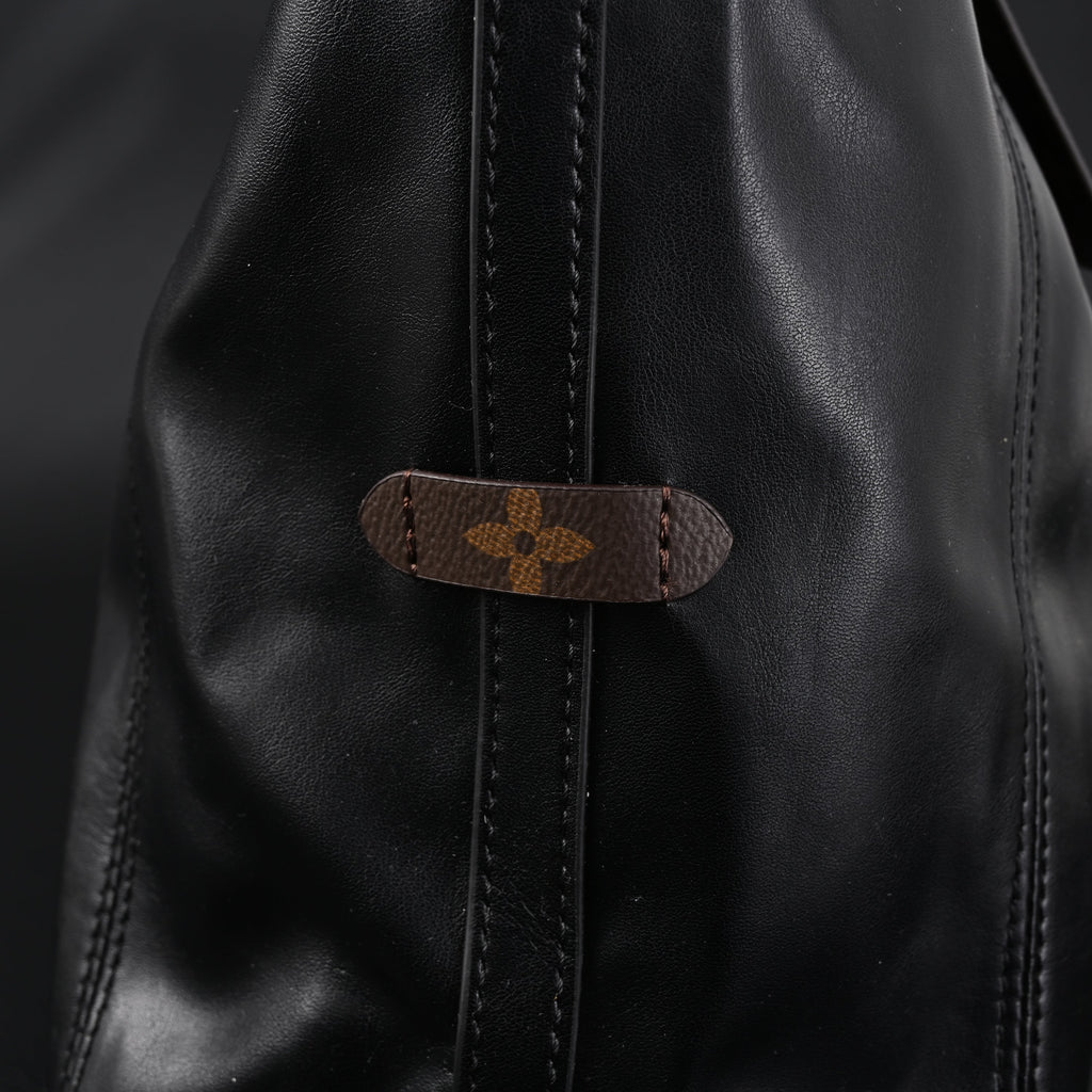 Louis Vuitton Black Mahina Leather Hobo Shoulder Bag