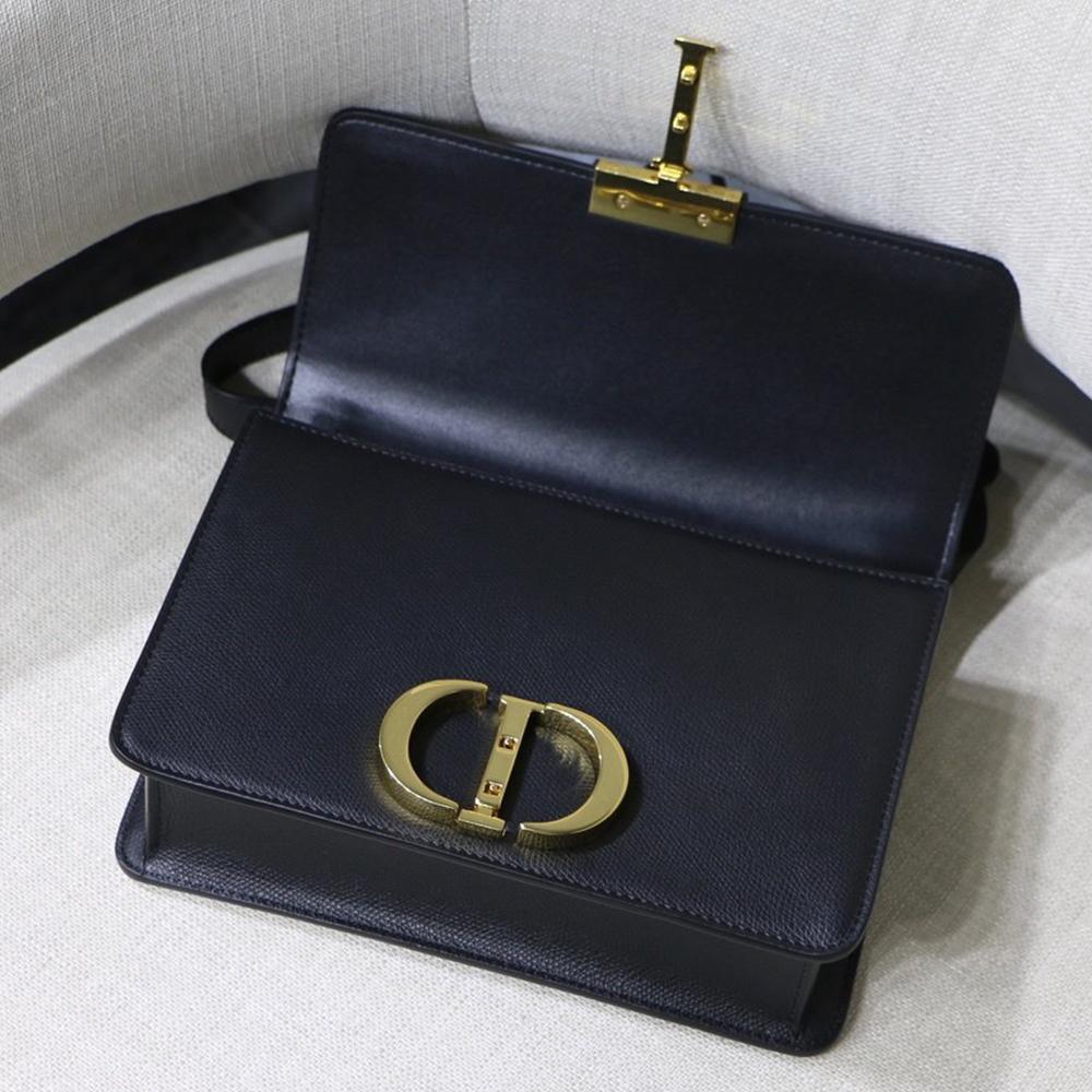 Dior 30 Montaigne Pouch
