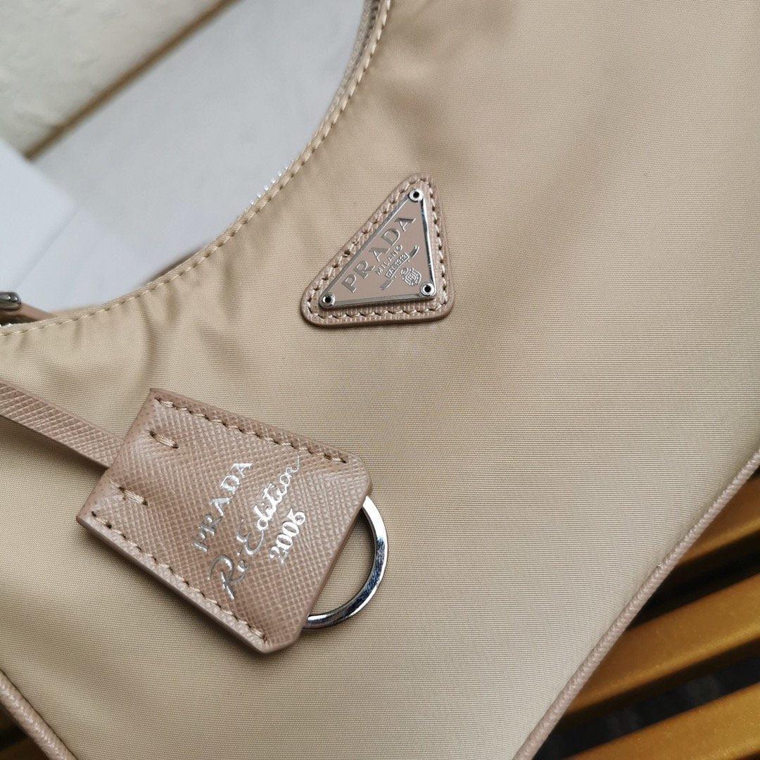 Prada Re-Edition 2005 Nylon Bag