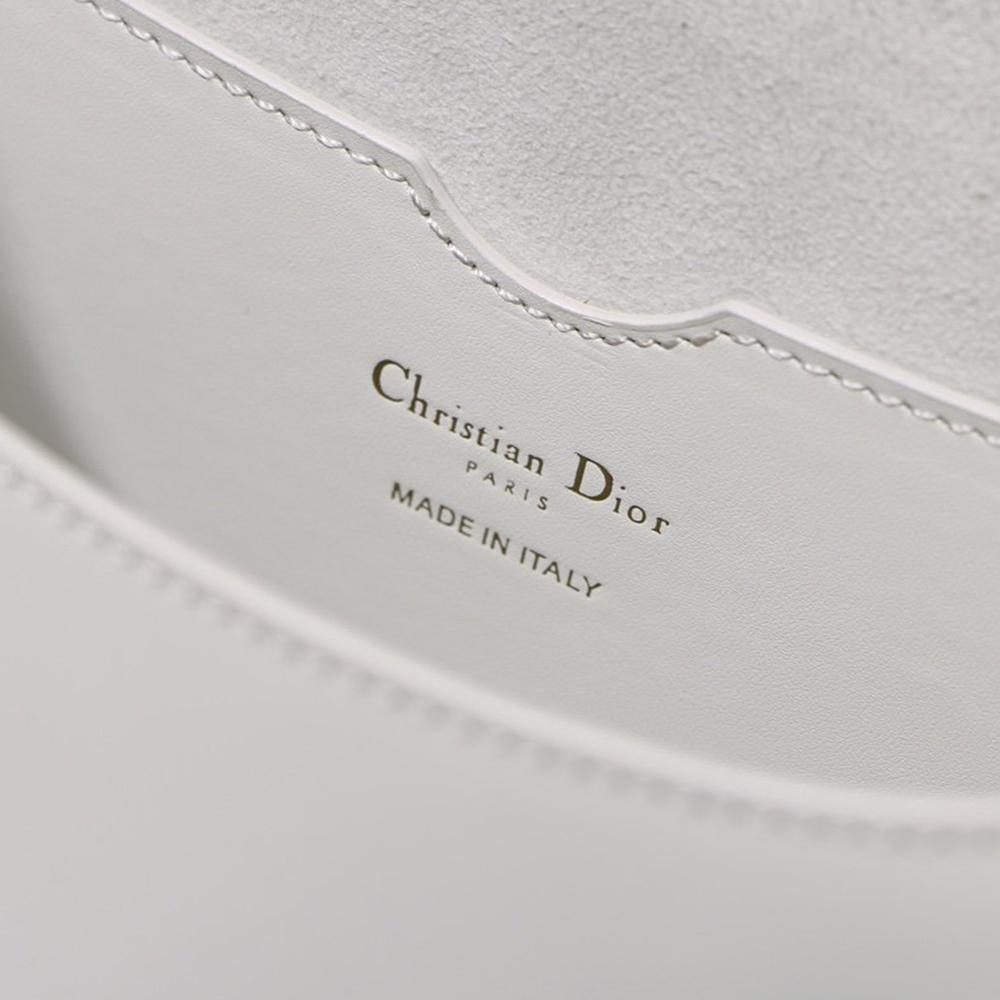 Medium Dior Bobby Bag