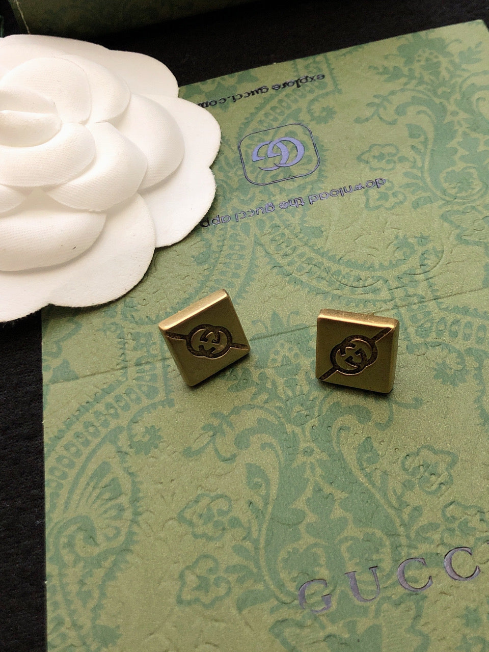 Gucci Double G Cube Earrings - 18K Yellow Gold