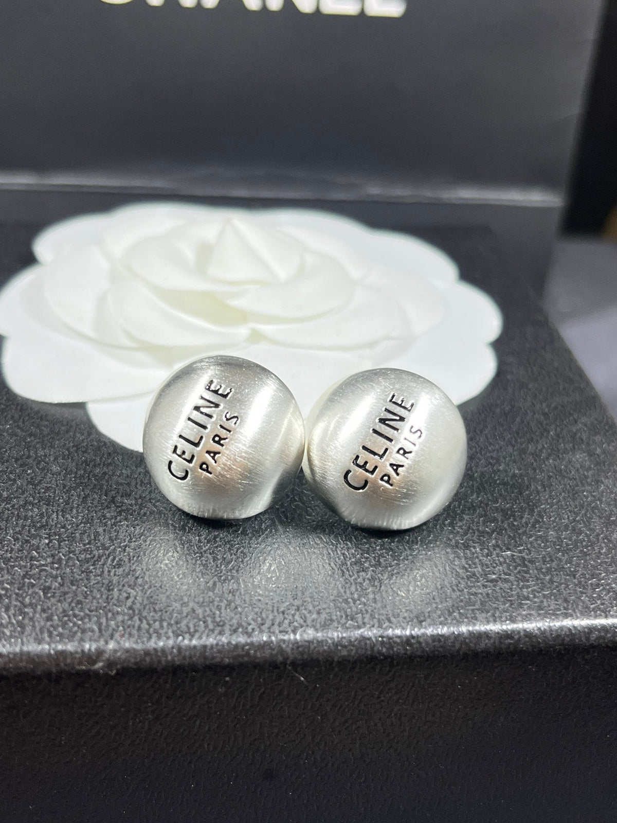 Celine Triomphe Cicle Earrings - 18K Gold