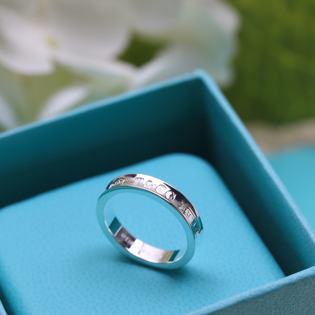 Tiffany 1837 Ring - 18K White Gold