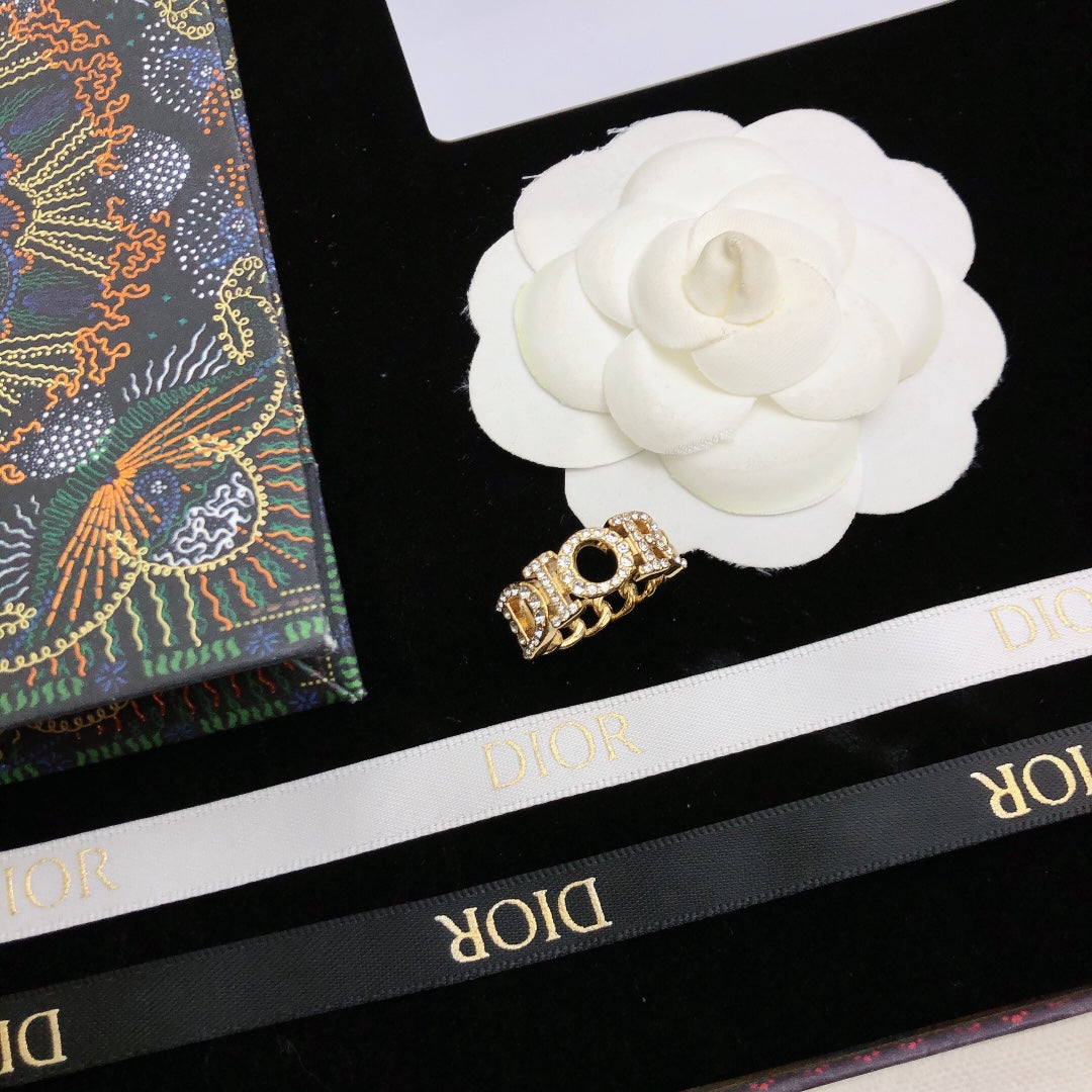Dior Revolution Chain Ring - 18K Yellow Gold