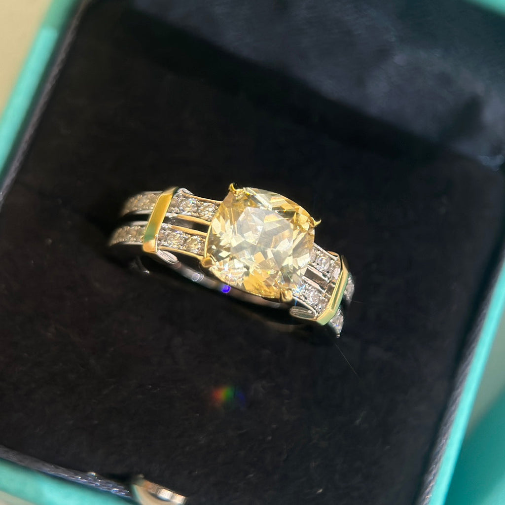 Tiffany Schlumberger Stone Ring - 18K Yellow Gold