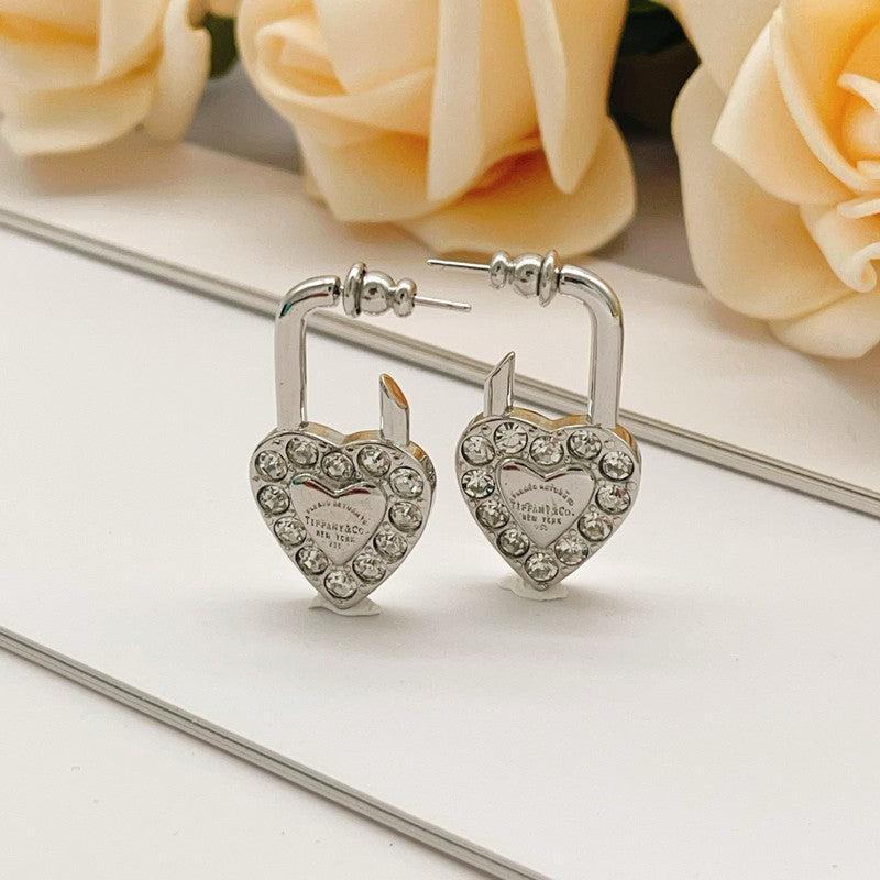 Tiffany Diamond Heart Earrings - 18K Gold