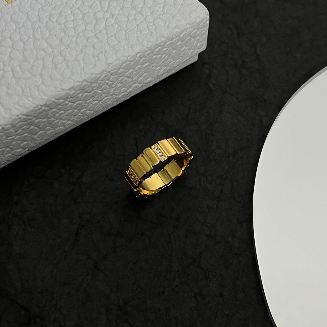 Dior Gem Diamond Ring - 18K Gold