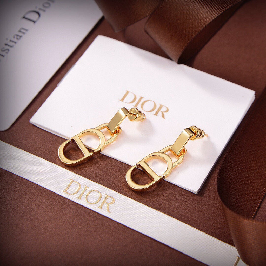 Dior 30 Montaigne Earrings
