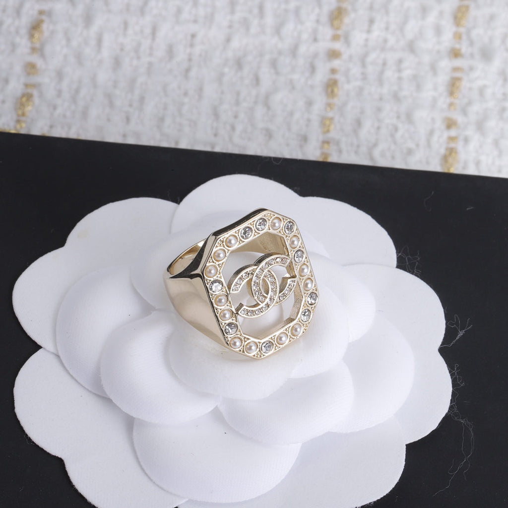 Chanel Diamond Ring - 18K Yellow Gold
