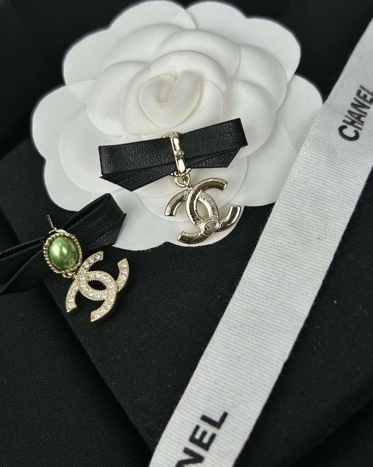 Chanel Bow Earrings - 18K Yellow Gold