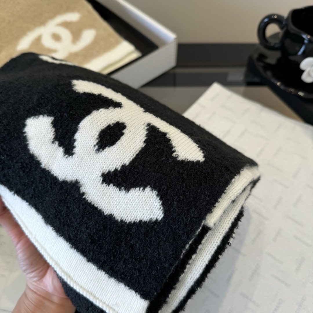 Chanel Knit Scarf with Ivory Motifs — detail