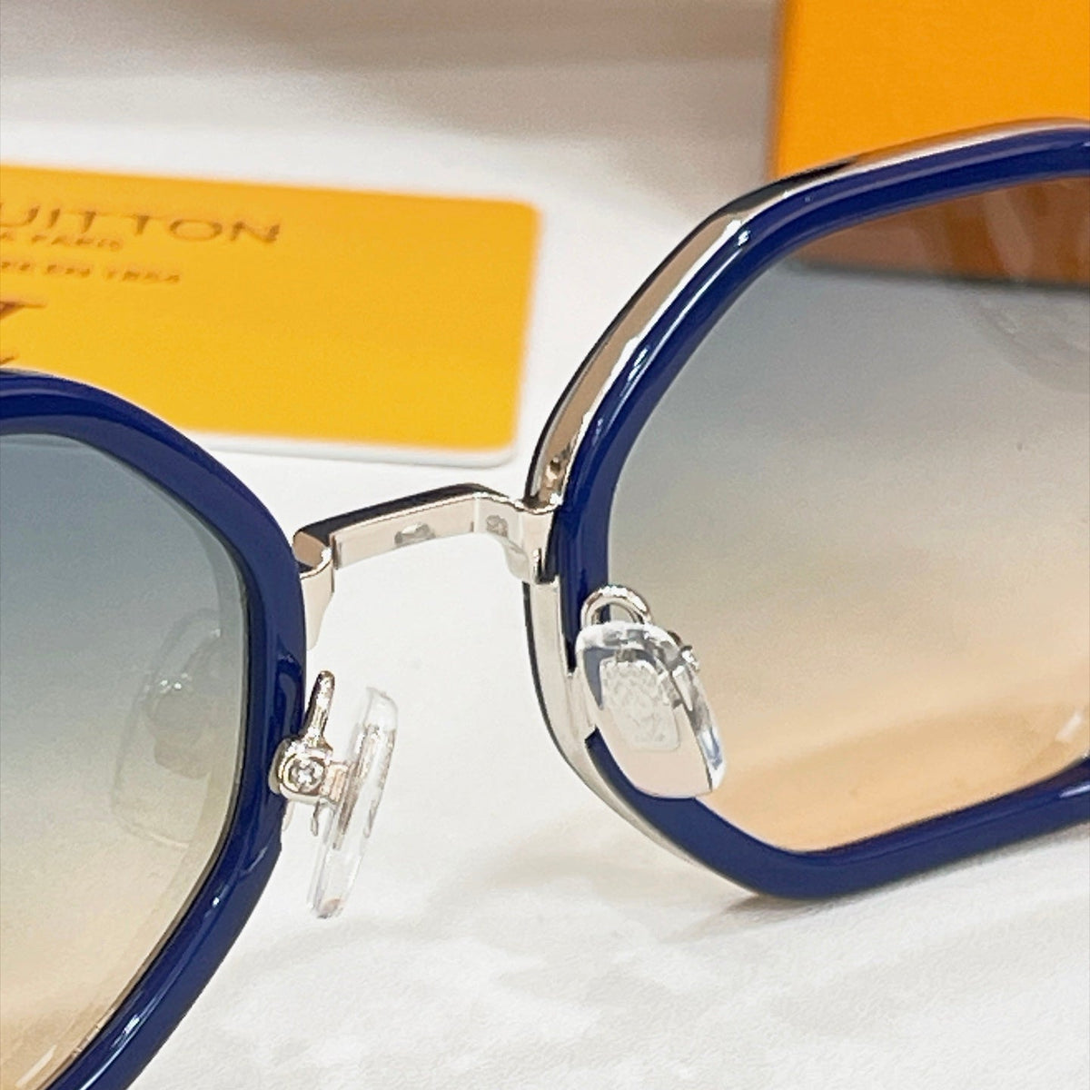 Louis Vuitton Z7532U Sunglasses
